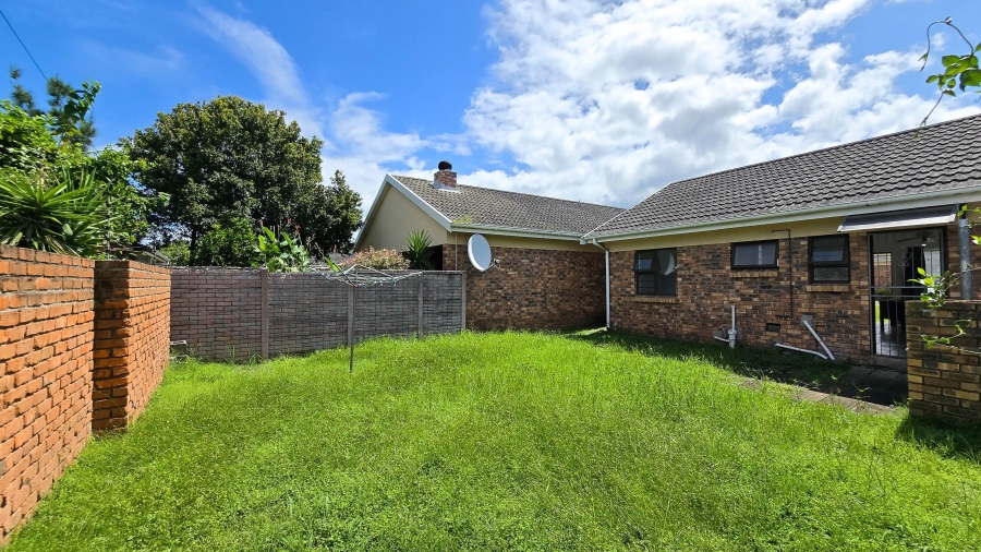 2 Bedroom Property for Sale in Gonubie Eastern Cape